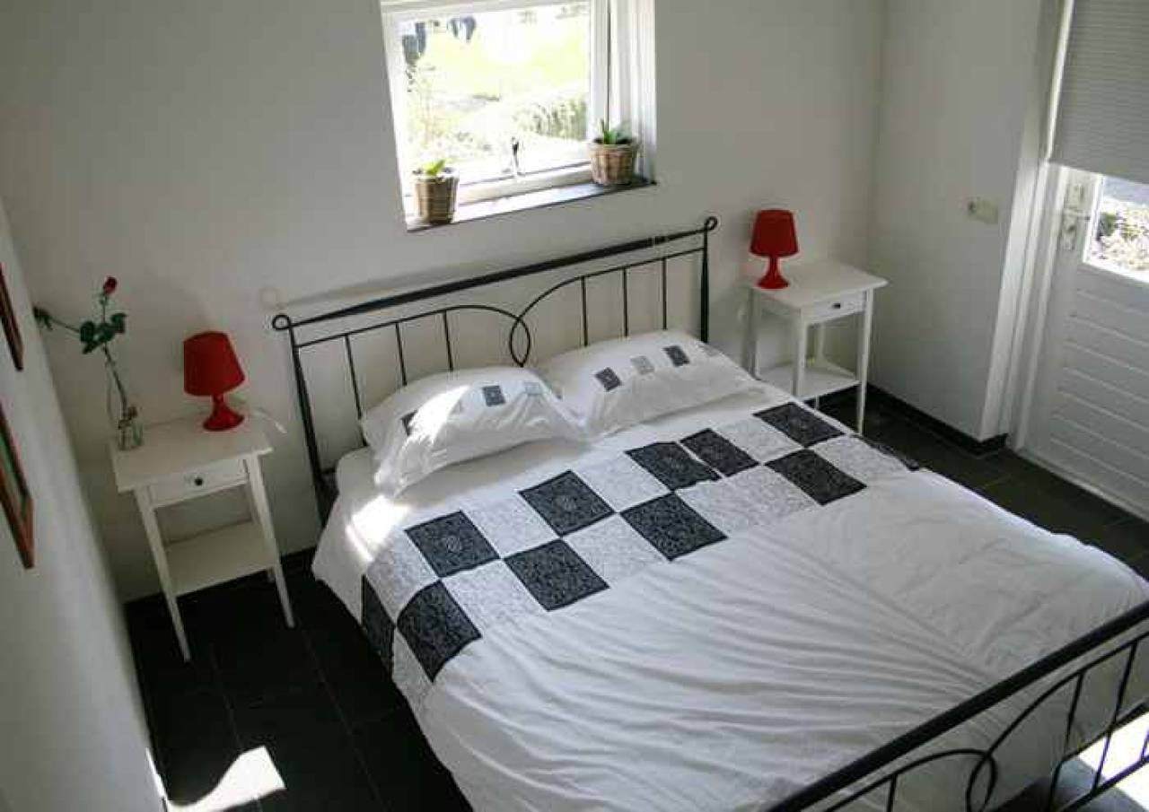 Gemütliches Ferienhaus für 6-8 Personen mit großem Garten, in der Nähe von Assen. in Drenthe