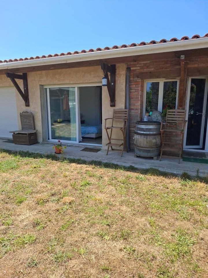 Appartement de vacances entier, Chambre in Lesparre-Médoc, Parc naturel régional du Médoc