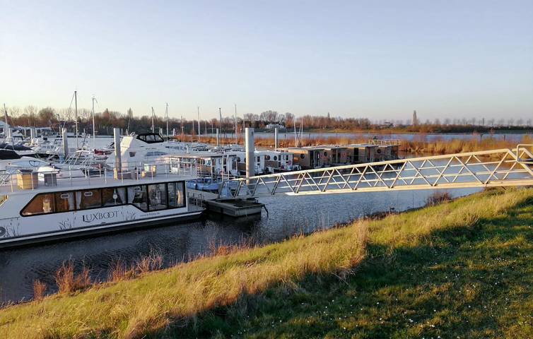 Hausboot für 6 Personen, mit Ausblick und Seeblick sowie Terrasse in Belgien - 2