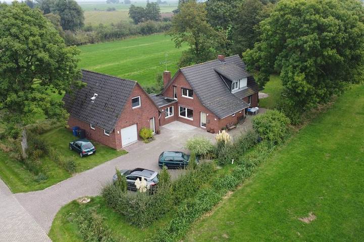 Ferienwohnung für 5 Personen, mit Terrasse und Garten in Stedesdorf