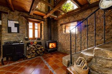 Casa de vacaciones para 4 personas, con terraza y vistas, Se admiten mascotas en Montaña de Luna