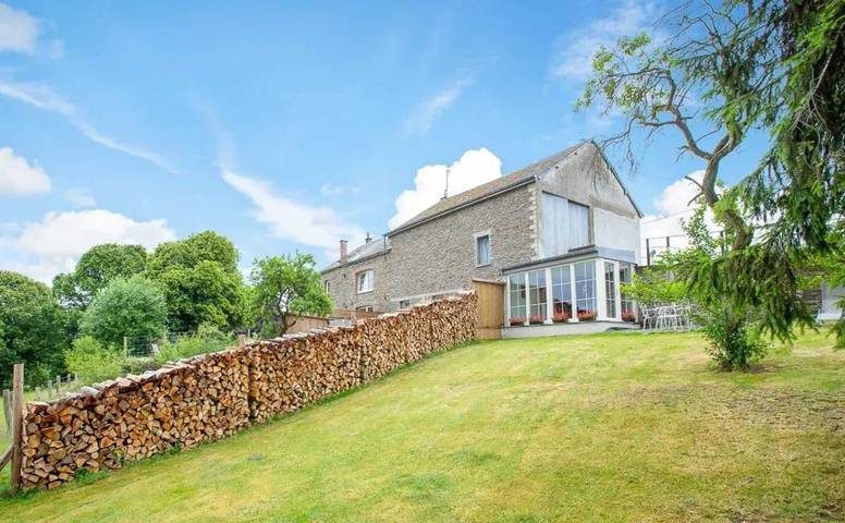 Gîte pour 2 personnes, avec terrasse à Fauvillers