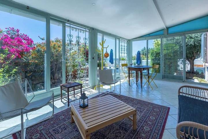 Villa for 6 people, with garden in Marseille