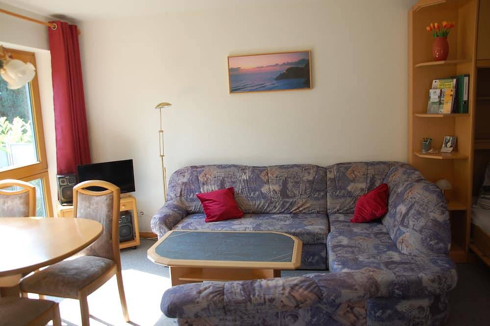 Ganze Wohnung, Garteneckchen, 40qm, 1 Wohn-/ Schlafzimmer, max. 2 Personen in Emmendingen, Südschwarzwald