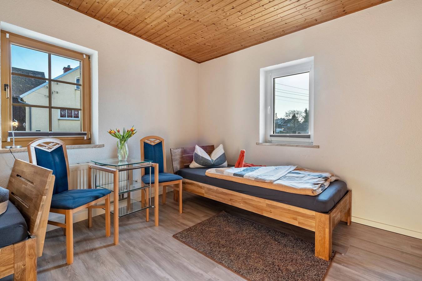 Room 'Gästezimmer 1' with Shared Terrace, Shared Garden and Wi-Fi in Klipphausen, Region Meissen