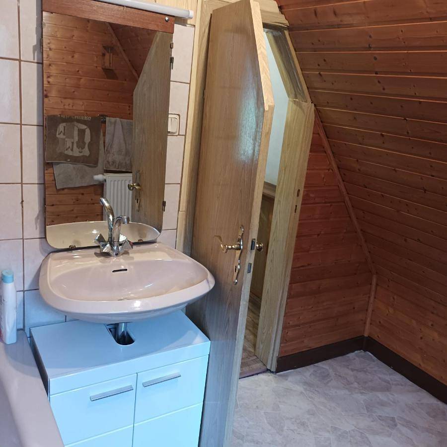 Ganze Wohnung, Two-Bedroom Apartment in Steinach (Sonneberg), Thüringer Wald