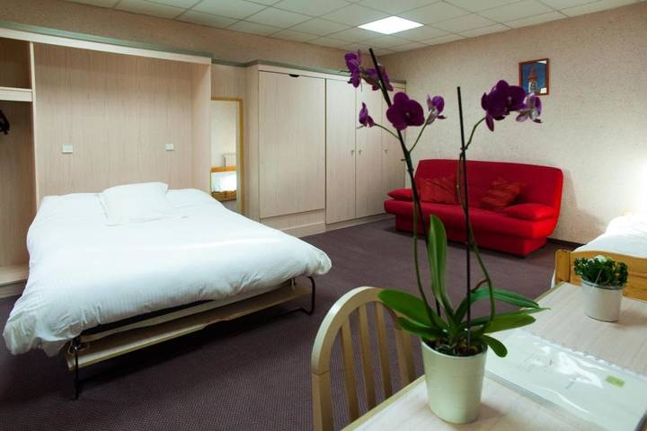 Hôtel pour 2 personnes, avec terrasse, animaux acceptés à Guichen - 2