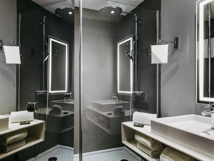 Hôtel pour 2 personnes à Tremblay-en-France - 4