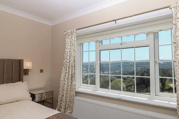 The White House, pet friendly, with a garden in Okehampton in Devon