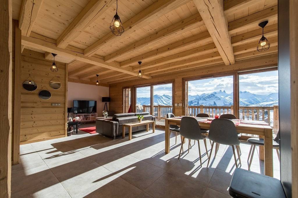 Ganze Wohnung, 5 Attic bedrooms appartment on the ski slopes - up to 12 guests in La Toussuire, Fontcouverte-la-Toussuire