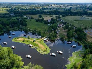 Bungalow für 2 Personen, mit Whirlpool und Sauna in der Auvergne
