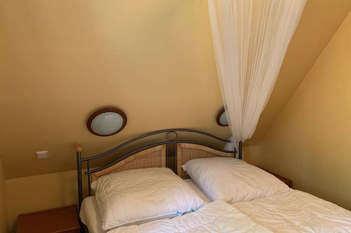 Apartamento entero, Vacaciones disfrutando de su ambiente agradable detrás del dique en la playa in Müggenburg, Zingst