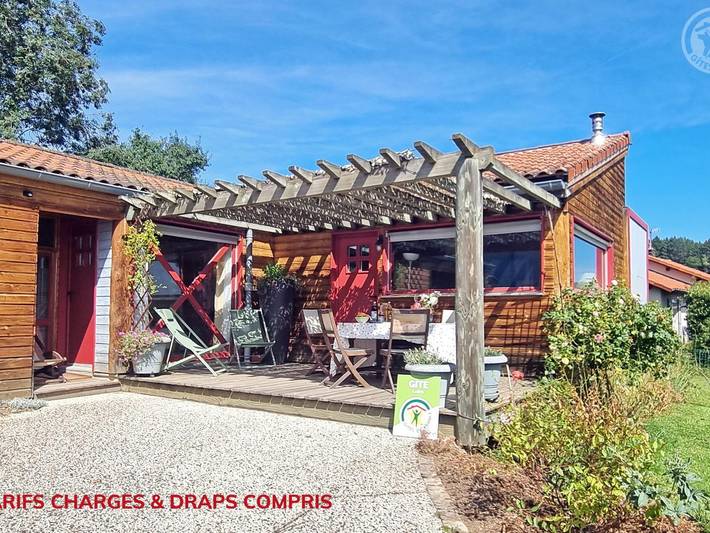 Gîte pour 4 personnes, avec Terrasse et Jardin