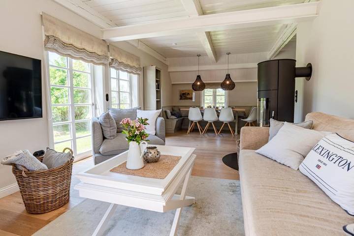 Ferienwohnung für 6 Personen, mit Terrasse und Garten sowie Ausblick in Borgsum