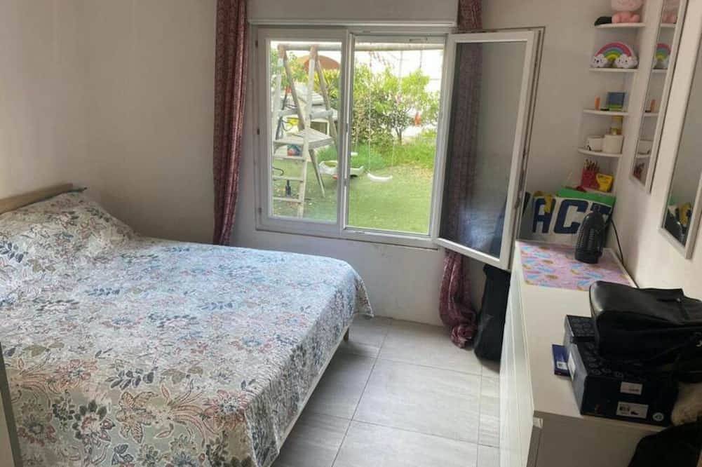 Independent Ground Floor of a Villa with Exclusive Pool & Garden in Cagnes-sur-Mer, Côte méditerranéenne (France)