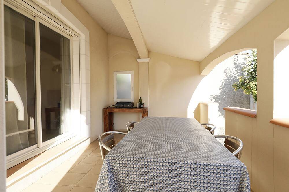 Villa With Swim Spa in Lézignan-Corbières, Region de Narbonne