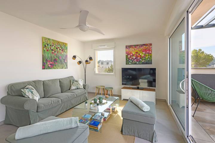 Gîte pour 6 personnes, avec terrasse à Nîmes - 2