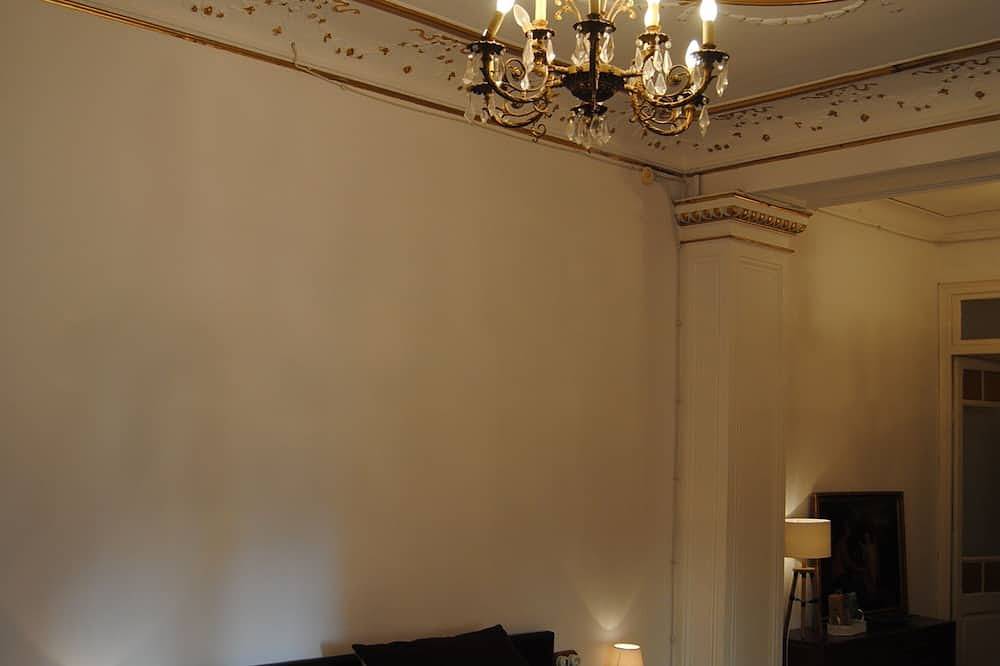 Cal Comabella - casa modernista en el centro histórico de Balaguer in Balaguer , Noguera