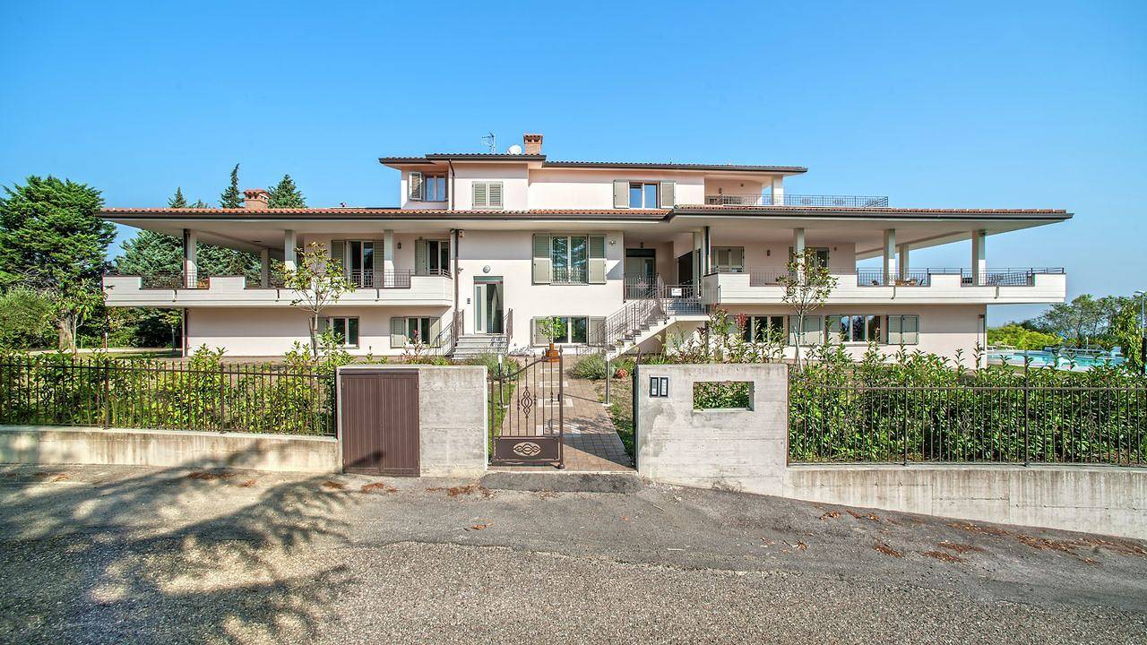 Ganze Ferienwohnung, Ferienwohnung für 4 Personen (84 m²) in Tomba di Pesaro in Tavullia, Pesaro-Urbino
