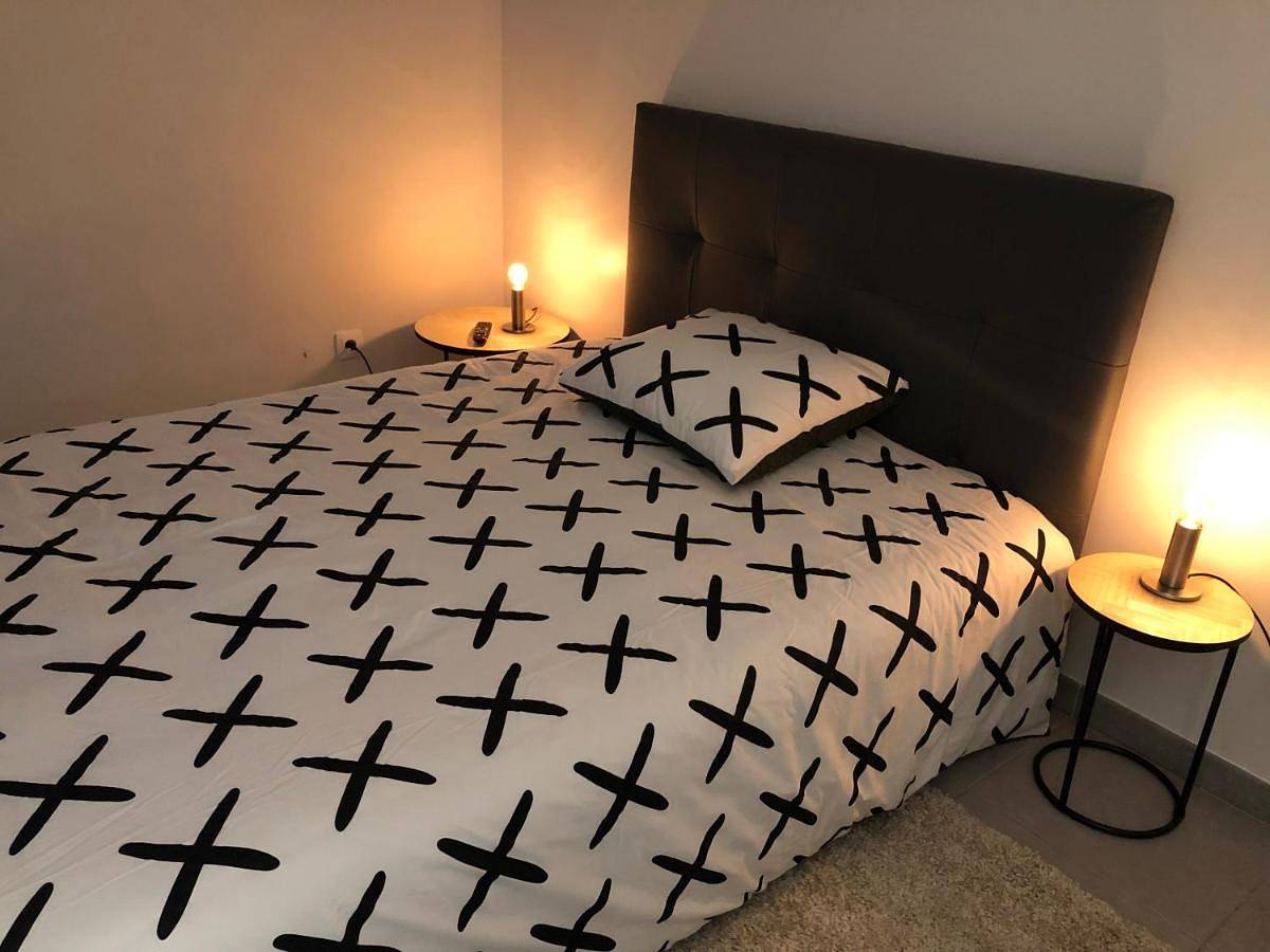 Appartement entier, One-Bedroom Apartment in Mantes-la-Jolie, Yvelines