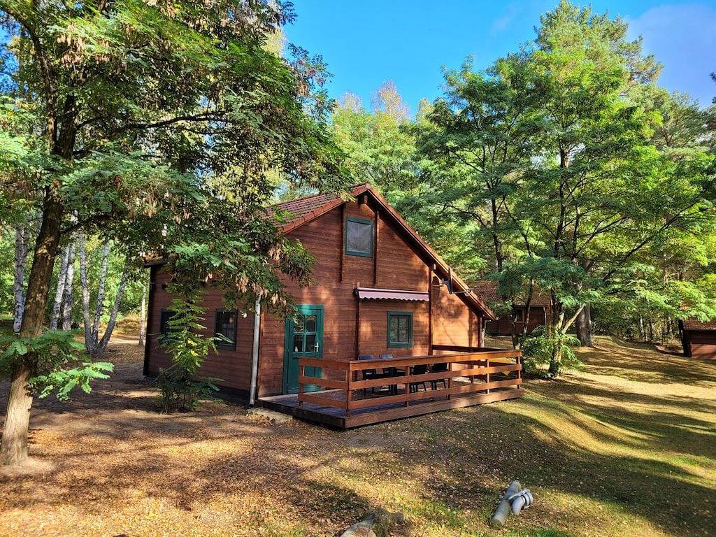 Mit Sauna und Boot am See "C" in Badestrand Pian, Himmelpfort