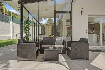 Apartment for 8 People in Corbera de Llobregat, Baix Llobregat, Photo 2