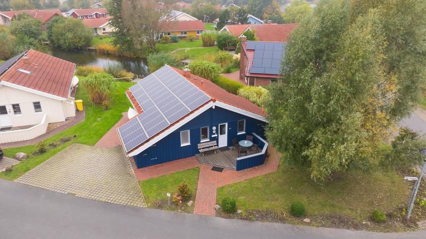 Ferienhaus für 6 Personen, mit Terrasse und Whirlpool sowie Garten und Sauna in Otterndorf - 2