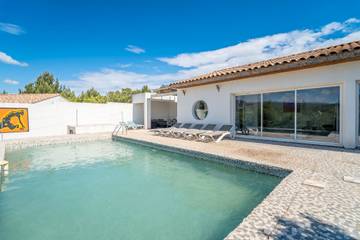 Cottage pour 6 personnes, avec jardin à Montséret