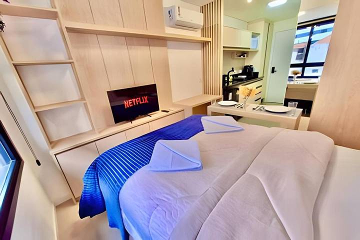 Casas e apartamentos de temporada para 2 pessoas, com piscina e jardim em Curitiba