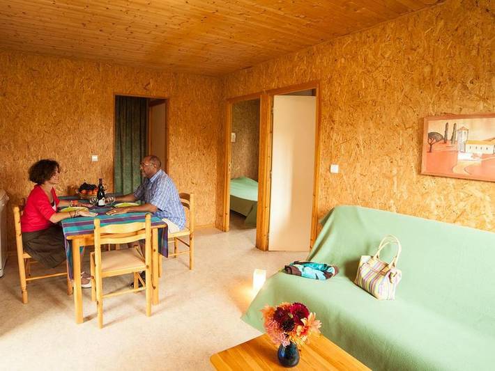 Chalet pour 6 personnes, avec bassin pour enfant et sauna dans Haute-Marne - 2