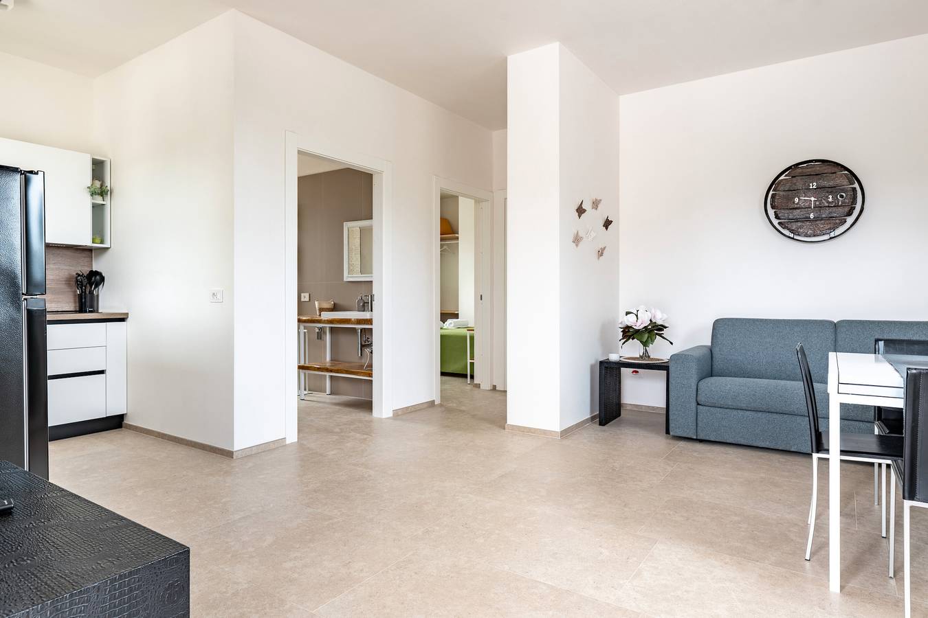 Apartamento entero, Apartamento 'Flora' con jardín privado, Wi-Fi y aire acondicionado in Cisternino, Salento