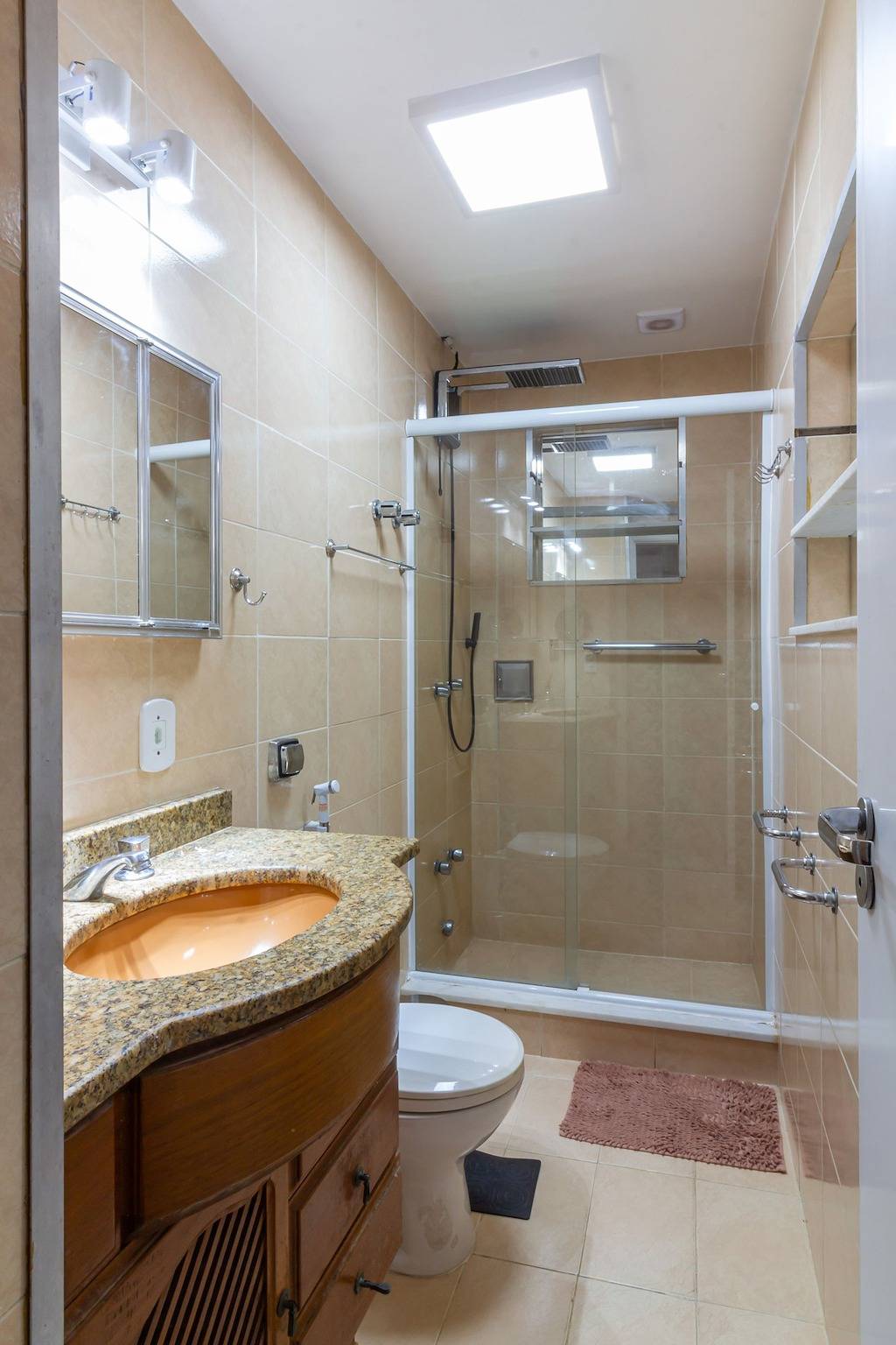 Entire apartment, 3 minutes from Leme beach | Gs1102 in Leme (RJ), Rio de Janeiro