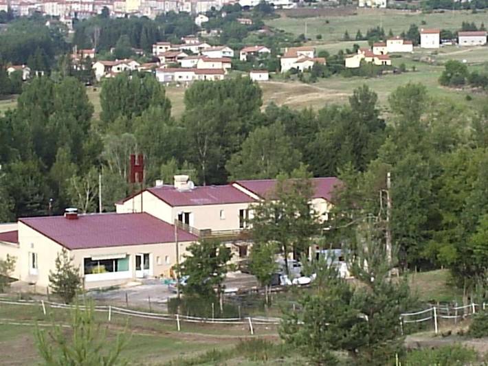 Chambre d’hôte pour 25 personnes, avec terrasse, animaux acceptés en Haute-Loire - 2