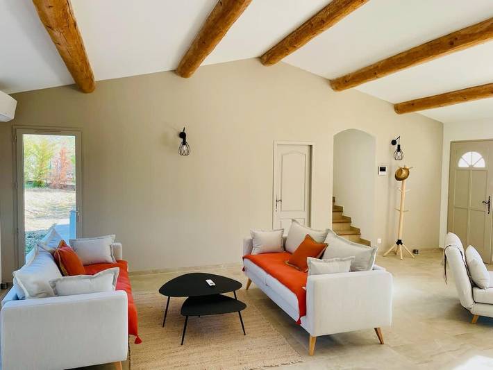 Location de vacances pour 8 personnes, avec balcon/terrasse, adapté aux familles à Saint-Saturnin-lès-Apt - 2