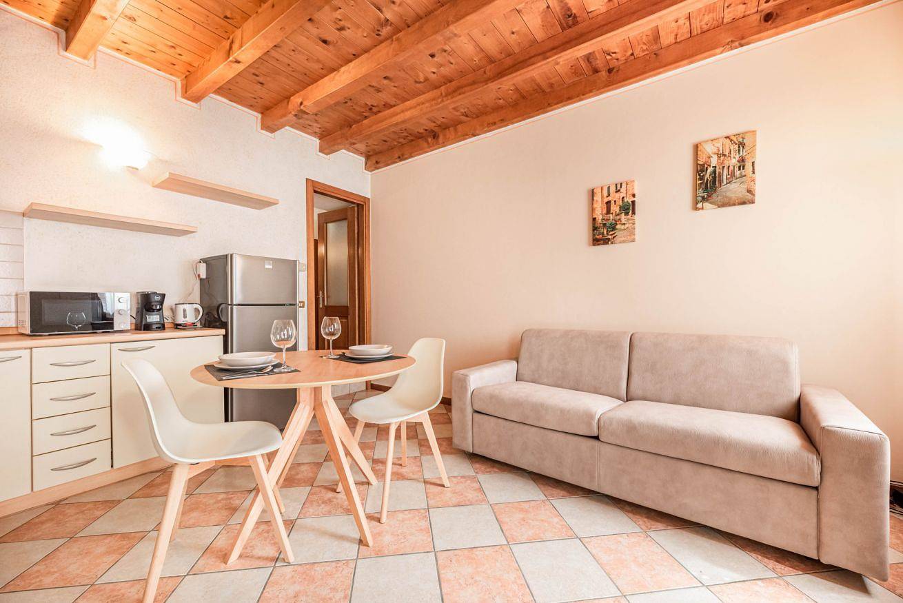 Apartamento entero, Italstay – Vescovo Elegant Courtyard in Centro Storico, Verona