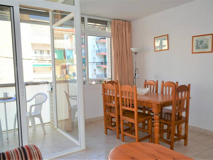 Apartamento vacacional entero, Rovior 2º 3ª - Calafell in Platja de les Madrigueres (el Vendrell), Calafell