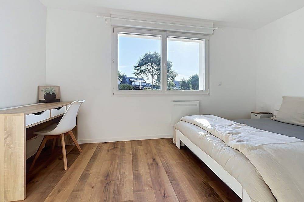 Ganze Wohnung, Bright apartment with a garden, perfect for the beaches and exploring Morbihan in Kervignac, Côte des Mégalithes