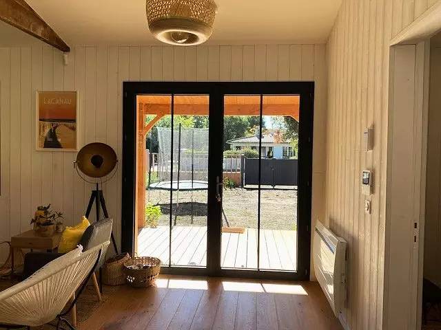 Cerca de la hermosa casa del lago con piscina privada para 7 personas in Lac de Lacanau, Lacanau