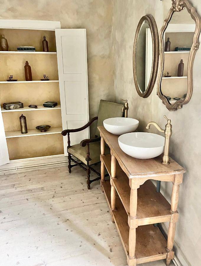 Location de vacances pour 14 personnes, avec jardin ainsi que piscine et vue, animaux acceptés à Orsan - 3