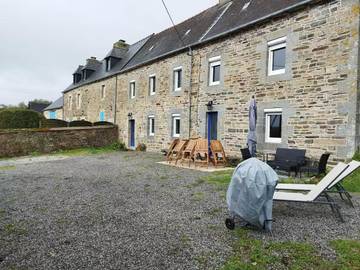 Maison d’hôte pour 8 personnes, avec terrasse et jardin à Pleudaniel