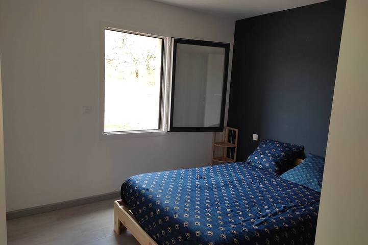 Location de vacances pour 6 personnes, avec terrasse et jardin à Cuzance - 2