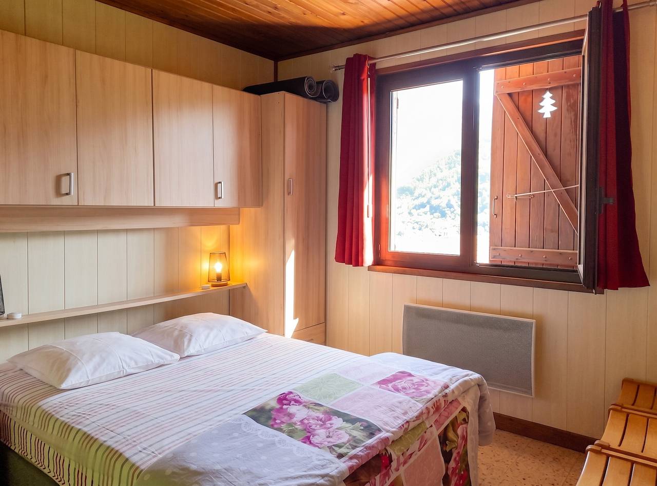 Appartement entier, Appartement charmant à Saint-Martin-Vésubie avec terrasse, 46 m² in Venanson, Région de Nice