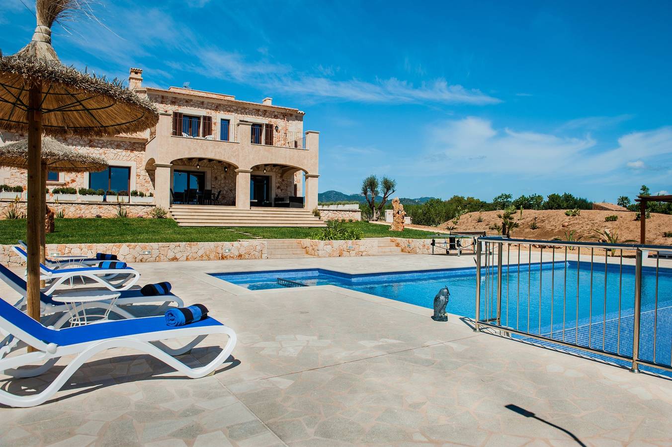 Holiday Rental for 8 People in Cala d'Or, Santanyí