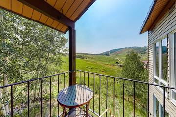 Vacation Apartment for 13 Guests in Granby, Arapaho National Forest, Picture 4