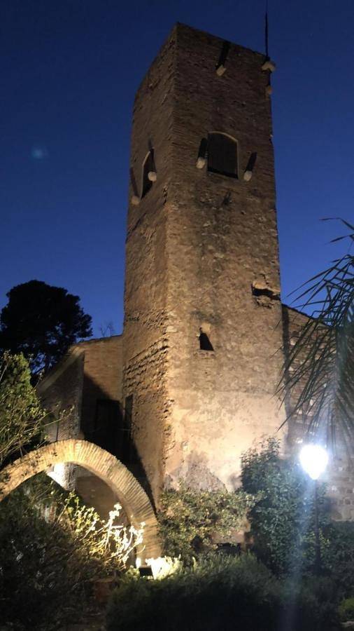 Location de vacances pour 2 personnes, avec piscine ainsi que vue et jardin à Burriana - 3