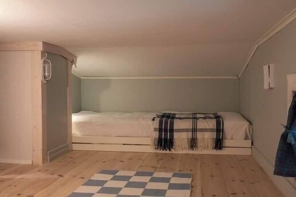 Fishing Area | 4 floors | Wifi | Family friendly in Lofsdalen, Härjedalen
