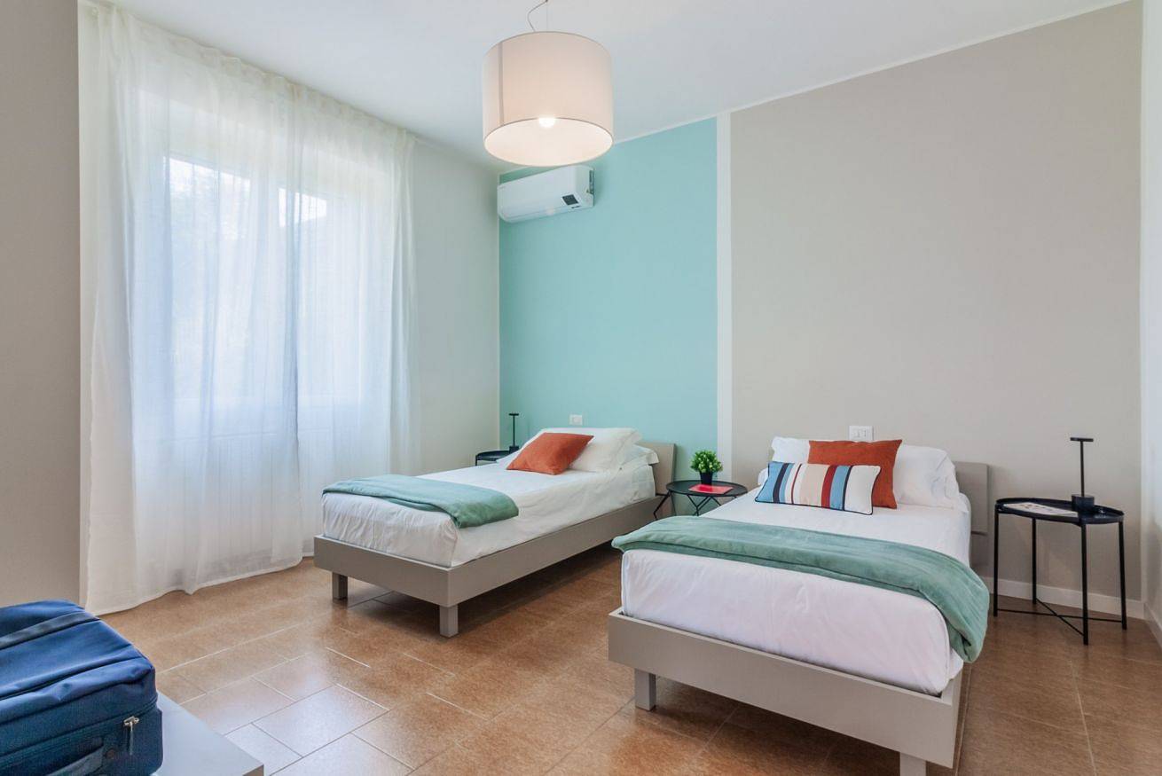 Ganze Wohnung, Ferienwohnung für 2 Personen mit Seeblick in Carvagnana (Lezzeno), Lezzeno