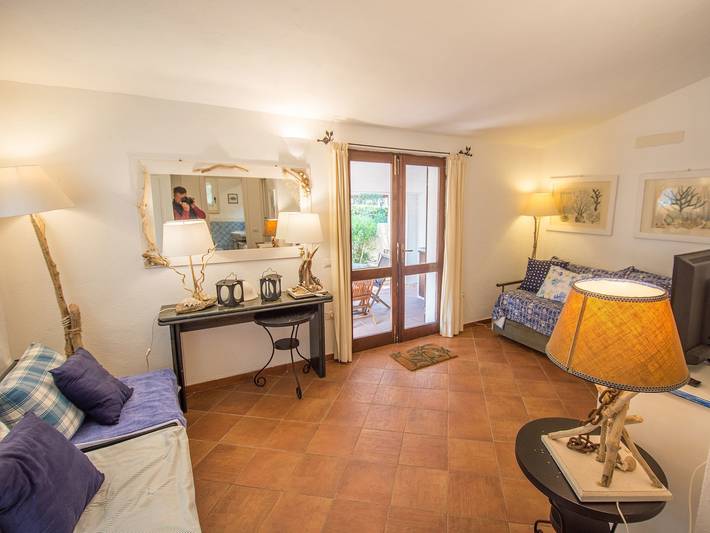 Location de vacances pour 6 personnes, avec jardin à Porto Pollo - 3