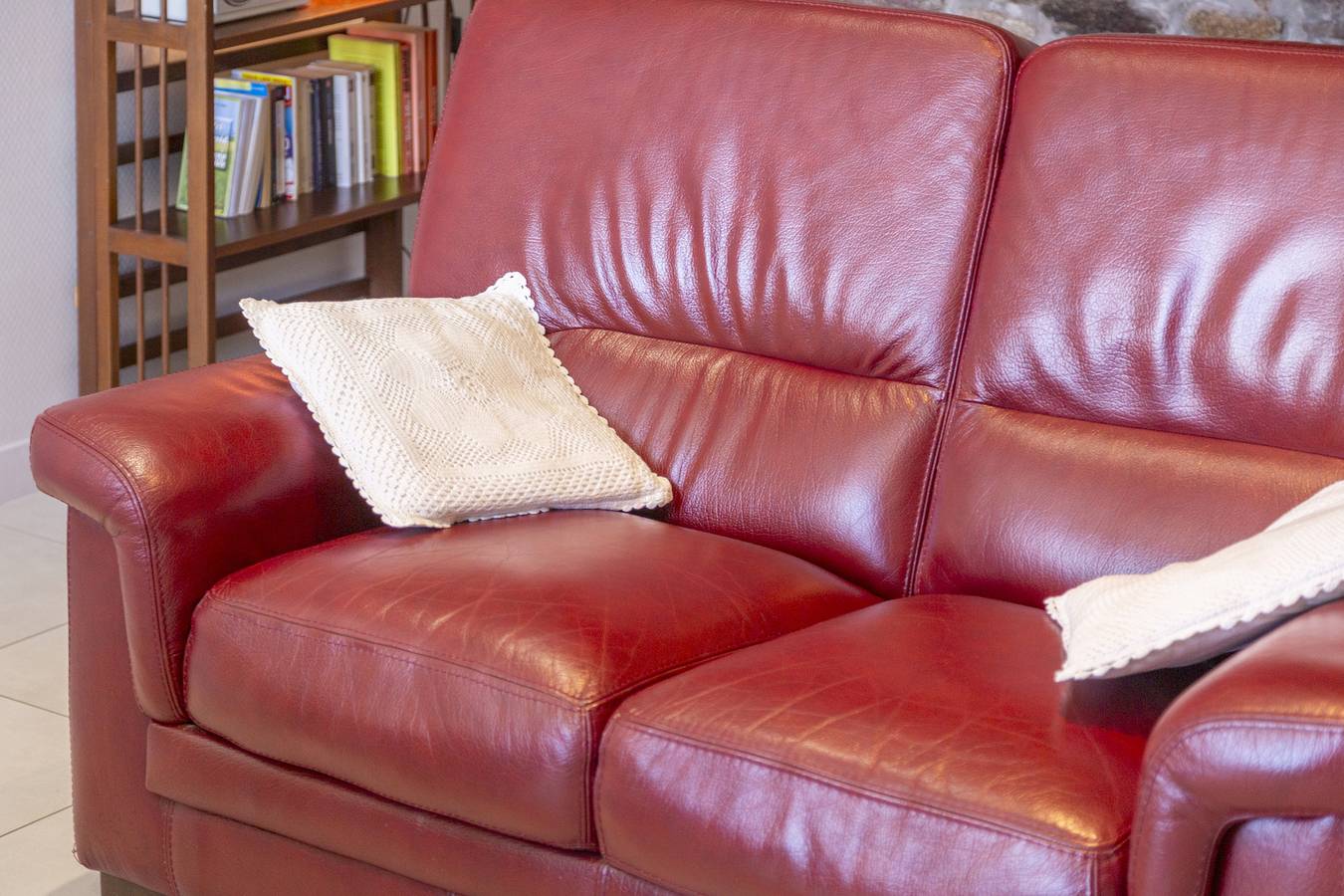 Holiday Home 'Fireplace, Kerantum, Peaceful' with Shared Garden and Wi-Fi in Mahalon, Quimper region