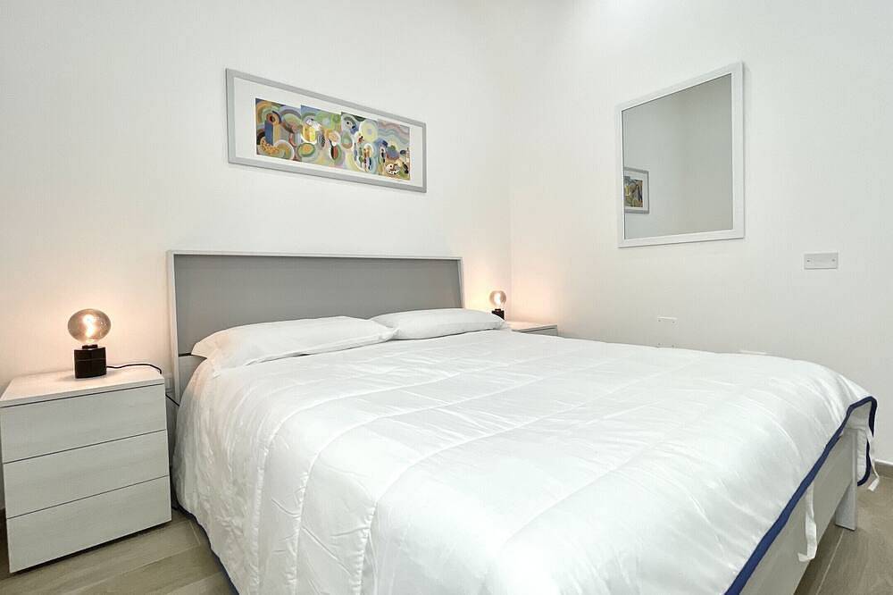 Entire apartment, Room 215 - Affitti Brevi Italia in Manfredonia, Gargano